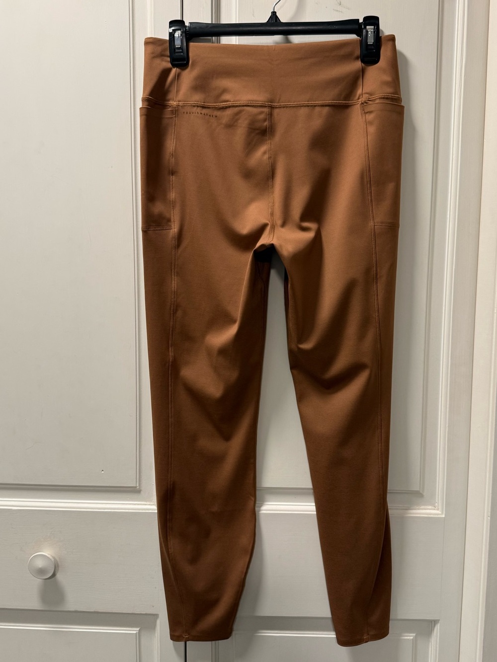 TravisMathew Moveknit Bonded Pocket Leggings Brown Size L - Picture 2 of 7